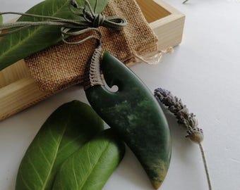 New Zealand Jade Greenstone Bound Fish Hook Large Pendant Necklace (93mm L x 37mm W, Unisex)