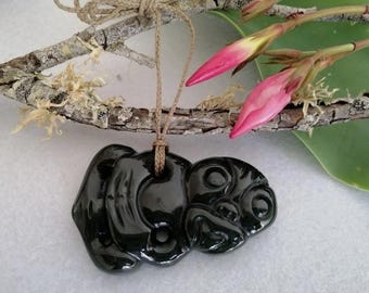 New Zealand Jade Greenstone Pounamu Hei TIKI Large Size Pendant (55mm, Unisex)