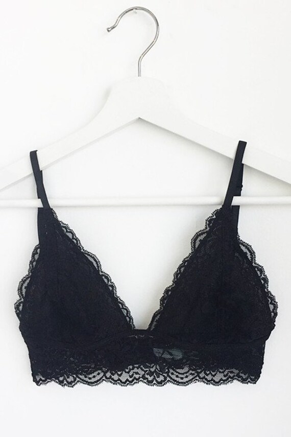 All Over Lace Triangle Bralette Semi-sheer With Mesh Lining -  Canada