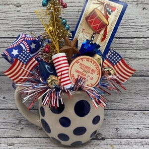Americana Vintage Crock Rood Wit Blauw Decor