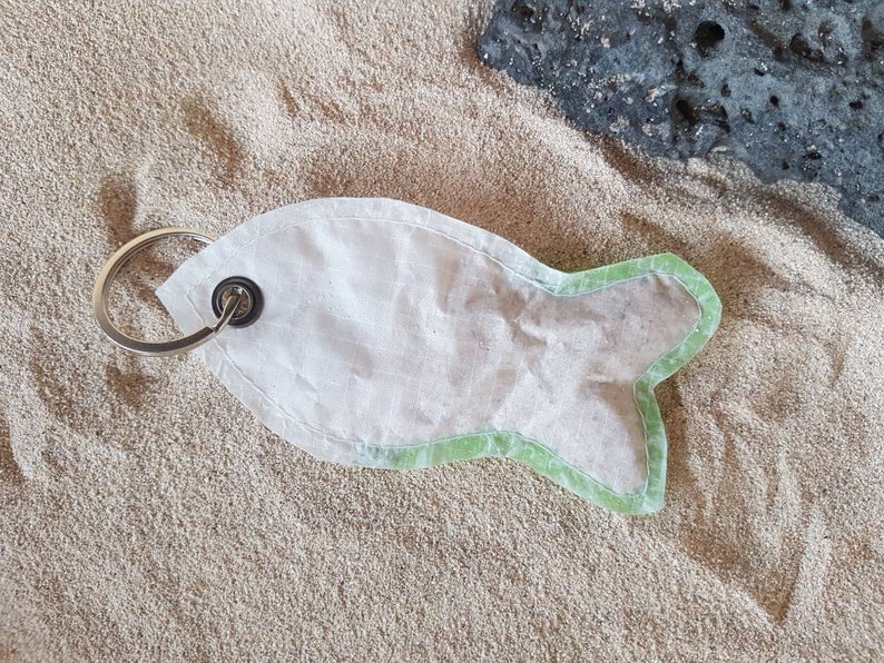Fish key holder in recycled kitesurf sail recycled sail boat handmade kitesurf