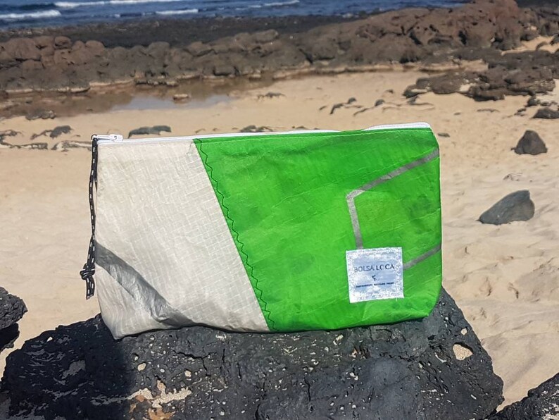 beach toiletry bolsa