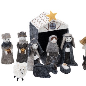 Christmas nativity set, felt nativity scene, Christmas setting, Christmas scene, gorgeous felt 12 piece nativity scene