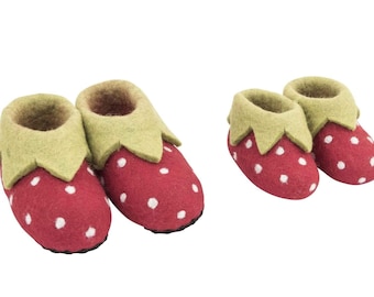 Strawberry Felt Slippers Kids - size 3 & 4