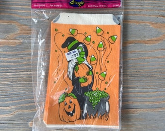 Vintage Bag of 30 New Old Stock Halloween Treat Bags, Treat Bags, NOS, 1995, Original Package, Witch, Pumpkins, Happy Halloween, Papergoods