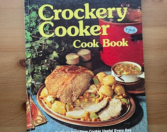 Vintage 1976 Hardback Better Homes and Gardens Crockery Cooker Cook Book, Cooking, Crock Pot, Retro,