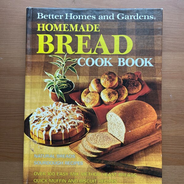 Vintage 1973 Hardback, Better Homes and Gardens Homemade Bread Cook Book, Bread Baking, Homesteading, DIY, Baking, Bread, Retro