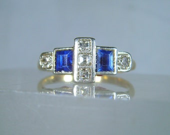 Ein Original-Periode Art Deco 18 Karat Gold & Platin Diamant und Saphir Ring