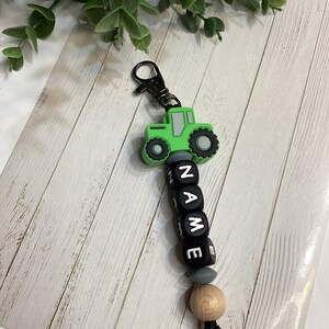 Nom du tracteur porte-clés | Étiquette de sac | Tirette | Retour à l'école | Nom | Personnalisé | Badge de sac à dos personnalisé