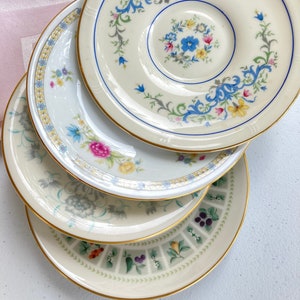 Feine Porzellanteller Mismatched Kleines Dessert Porzellan / Tee-Party-Geschirr / Set mit vier Teetassen / Untertassen (Saucer110)