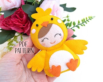 Baby Chicken felt PATTERN pdf . Easter chick basket stuffer sewing tutorial . Easter bird ornament . Baby mobile hanging toy