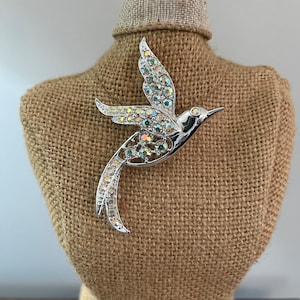Sarah Coventry Bird Pin/brooch