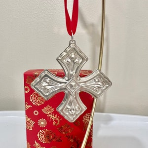 Reed and barton christmas cross 2018 deals