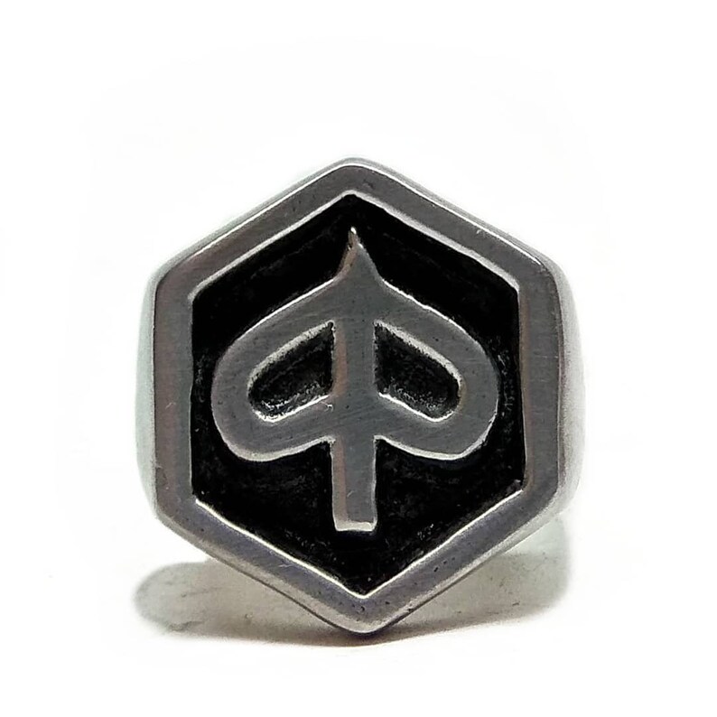 Piagio Vespa Logo Ring Rings Pewter Original Handmade Men/'s Women/'s Motorcycle Biker Rock Punk Skull Jewelry