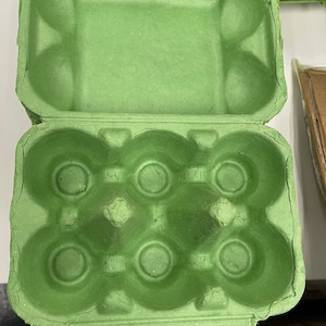 Egg Carton Leaf Green 6 pk