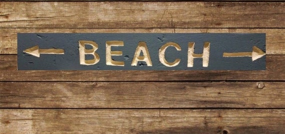 This Way To The Beach Wood Sign