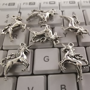 20 pcs  Double Sided Unicorn Charms Pendants, Antique Silver Metal Unicorn Charms, 23x20 mm, DIY Jewelry Supply, Metal Charm, Findings, C280