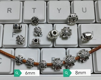 30 o 50pcs cuentas cruzadas de metal de doble cara, cuentas de corss de plata antigua, cuentas de cristianismo de 6 mm y 8 mm, agujero de 2 mm, fabricación de joyas, hallazgos, B284