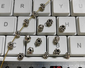 50pcs Antique Silver Lotus Spacer Beads, Buddhism Beads, 5x4 mm Lotus Flower Beads ,Nepalese Beads, Lotus Jewelry, DIY Jewelry Making, B288
