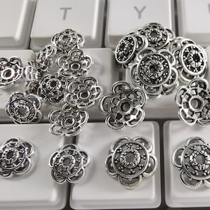 7.5mm Silver Hollow Daisy Flower Round Beads, Spacer Beads, Rondelle B