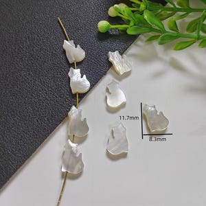 Natural Mother Of Pearl Cat Beads, 8.3x11.7mm White Pearl Shell Cat Beads, Mop Cat Beads,  4 - 100 Pcs Optional, DIY Jewelry Making. B753