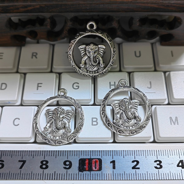 15 pcs Antique Silver Ganesha Charm Pendants, 24x28mm Tone Hindu God Of Wisdom Charms, Metal Charms ,DIY jewelry supply,  C321