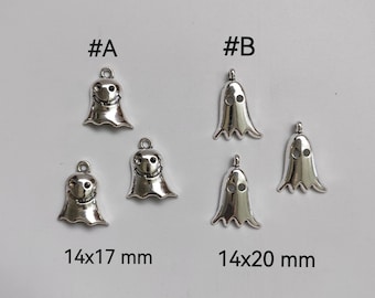 30 ou 50 peças de pingentes de fantasmas de prata antigos, pingentes de fantasmas de metal, pingentes de Halloween, fabricação de joias faça você mesmo, pingentes de tom de prata, achados, C621