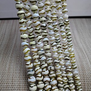 1 Full Strand Wave Striped Agate Beads, 8 - 10mm Dzi Agate Round Beads, Tibetan Agate Beads, Tibetan Dzi Beads, DIY Jewelry Making, D287