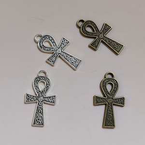 30 stuks Egyptische Ankh Charms, brons/antiek zilver oude Egyptische kruis charmes, 20x37mm metalen kruis charmes, kruisbeeld charmes, bevindingen C418