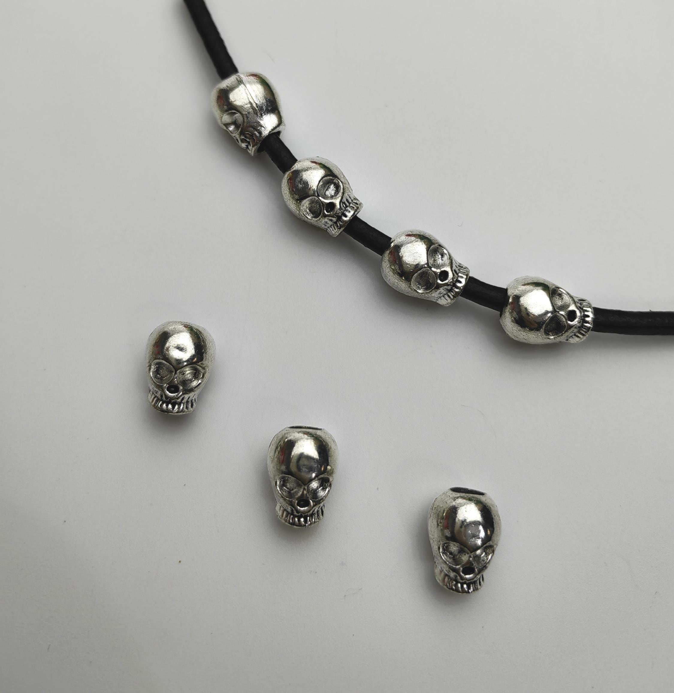 20pcs Antique Silver Skull Head Beads, 10x12mm Goth Skull Beads