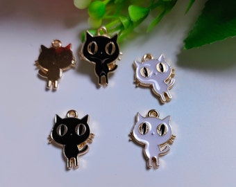 14x19mm Enameled Cat Charms,  Metal Cat Charms, Gold Cat Charms, Animal Charm, DIY Jewelry Making, 20 - 50 Pcs Optional, Findings, C557