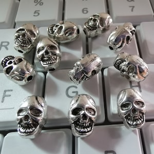 20pcs Double Sided Skull Beads, Antique Silver Skull Beads, 7x11mm Gothic Skull Beads, Skull Head Beads, Skeleton Beads, Findings, B087