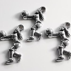 20pcs Antique Silver Volleyball Player Charms Pendants, Metal Sports Jewelry, DIY jewelry supply, 14x22 mm, Findings, Wholesales Charms