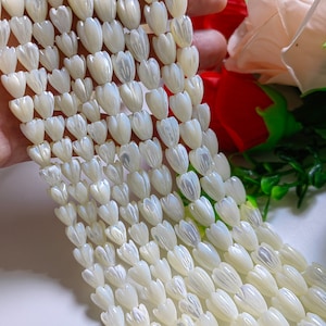 Natural Mother Of Pearl Pikake Beads ,Jasmine Flower Spacer Beads, 7x8mm, 8x11mm White Shell 3D Flower Beads, 5/15/30/100 pcs Optional, B132