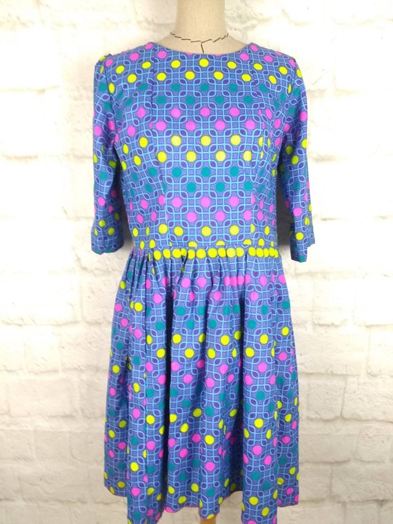 Women vintage 50s 60s dress blue neon pink yellow… - image 6