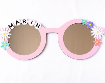 Wall Sunglasses with Acrylic Flowers and Name