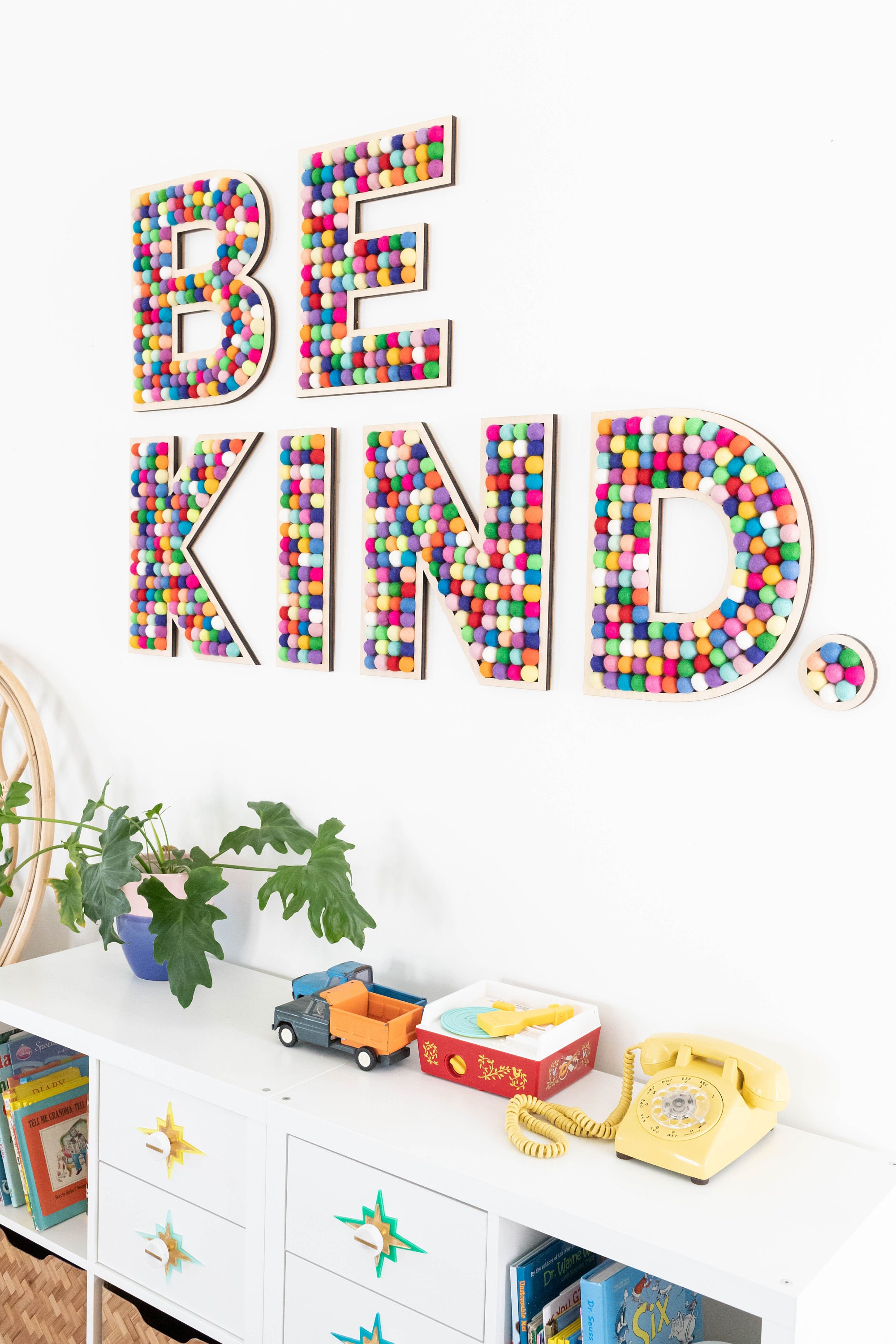 BE KIND. Wall Letters - Etsy