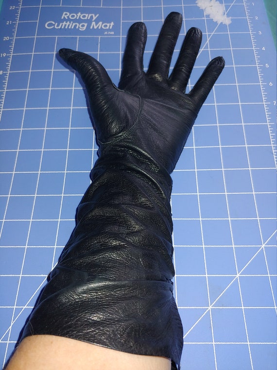 Long Black leather gloves. Women's - image 1