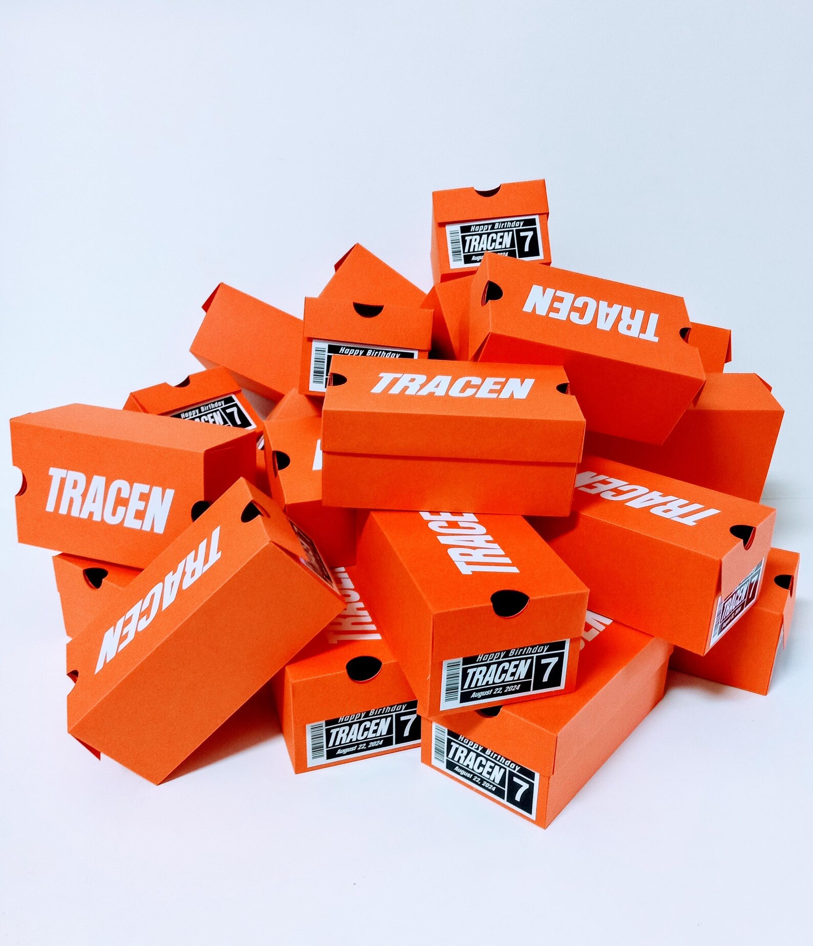 Snicker Boxxes Mini Sneaker Favor Box, Mini Sneaker Box 4.6