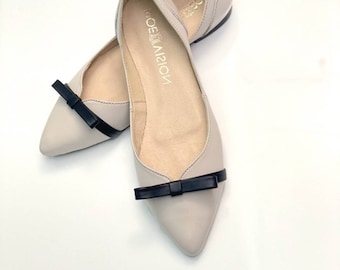 Women's leather pumps, flat shoes, pointed ballerinas, two-tone pumps, large and small sizes - Rava