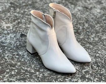 Leather ankle boots for women, white winter wedding ankle boots, vintage boho wedding, hand stitched genuine leather, white boots