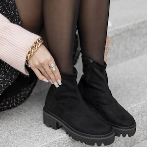 Leather ankle boots for women, flat shoes, autumn boots, side boots, thick sole - Brela