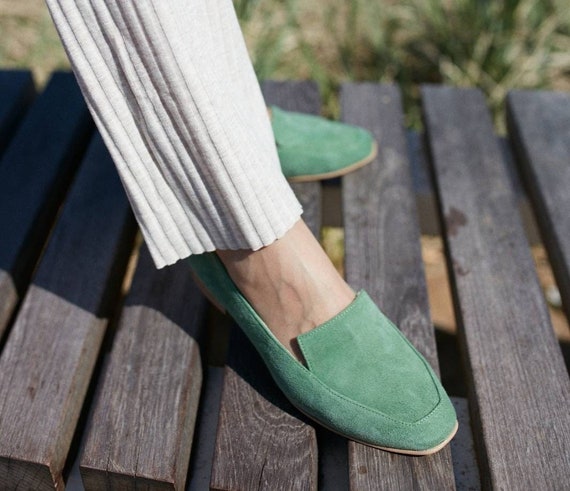 Women s Suede Leather Loafers Slip on Sandals Flats Velvet