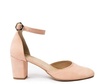 Sandali in pelle scamosciata da donna, décolleté con tacco basso