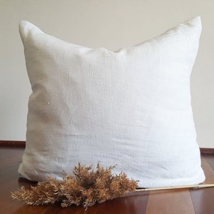 Linen Euro Sham in Warm White, Linen Euro Pillow Cover 26x26, 24x24, Custom Linen Pillow Sham, Envelope Pillow case, Linen Throw Pillow case