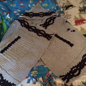 Warmness Managed Crochet Pocket Shawl Pattern image 5