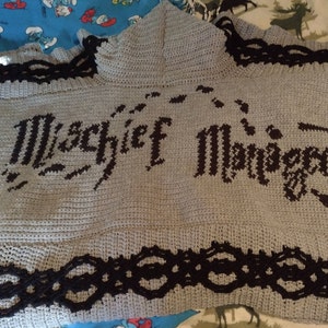 Warmness Managed Crochet Pocket Shawl Pattern