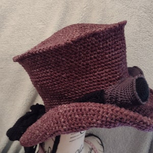 Stempunk Timeless Top Hat Crochet Pattern image 1