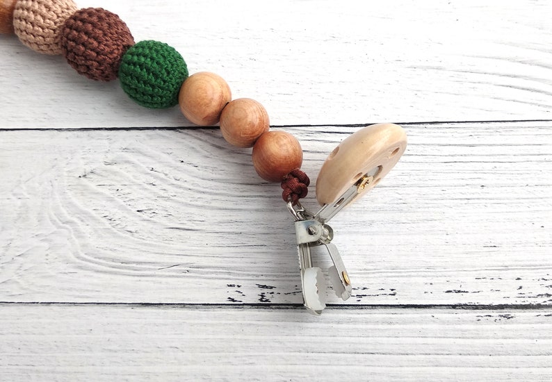 beige and green colours for baby Modern beaded dummy clip holder Pacifier clip with wooden beads and crochet wooden beads in brown