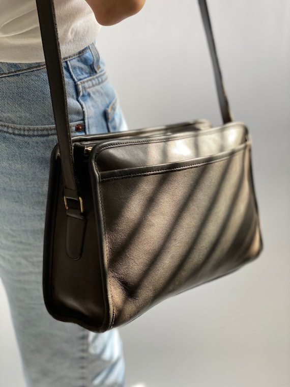Vintage 80s Coach Taylor Bag